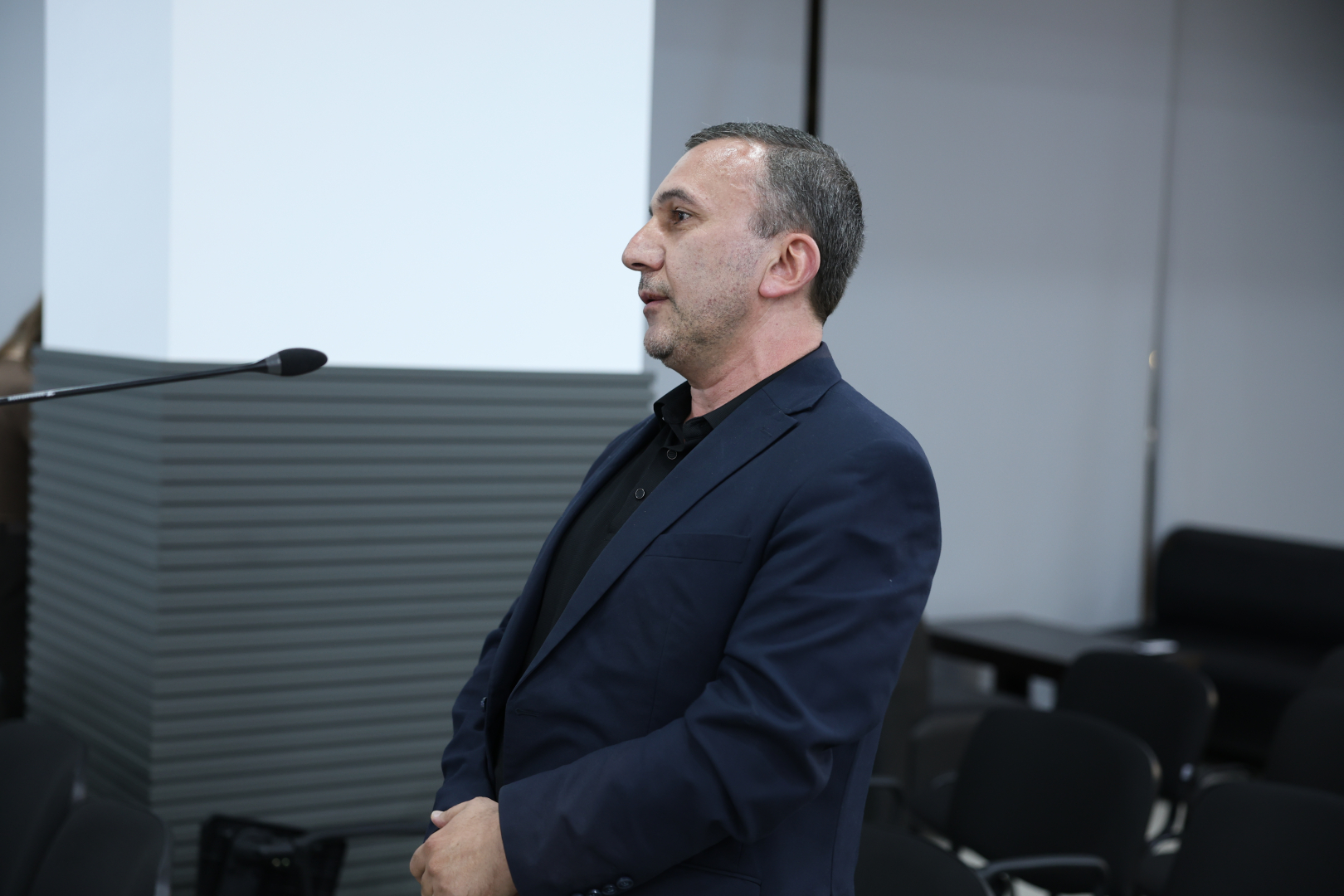 image-slide