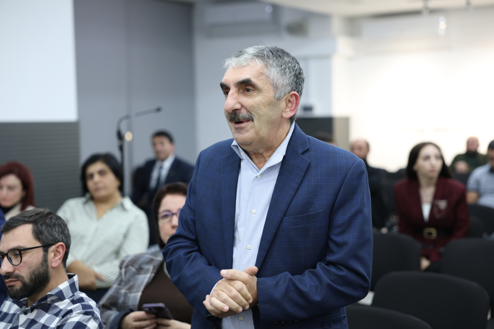 image-slide