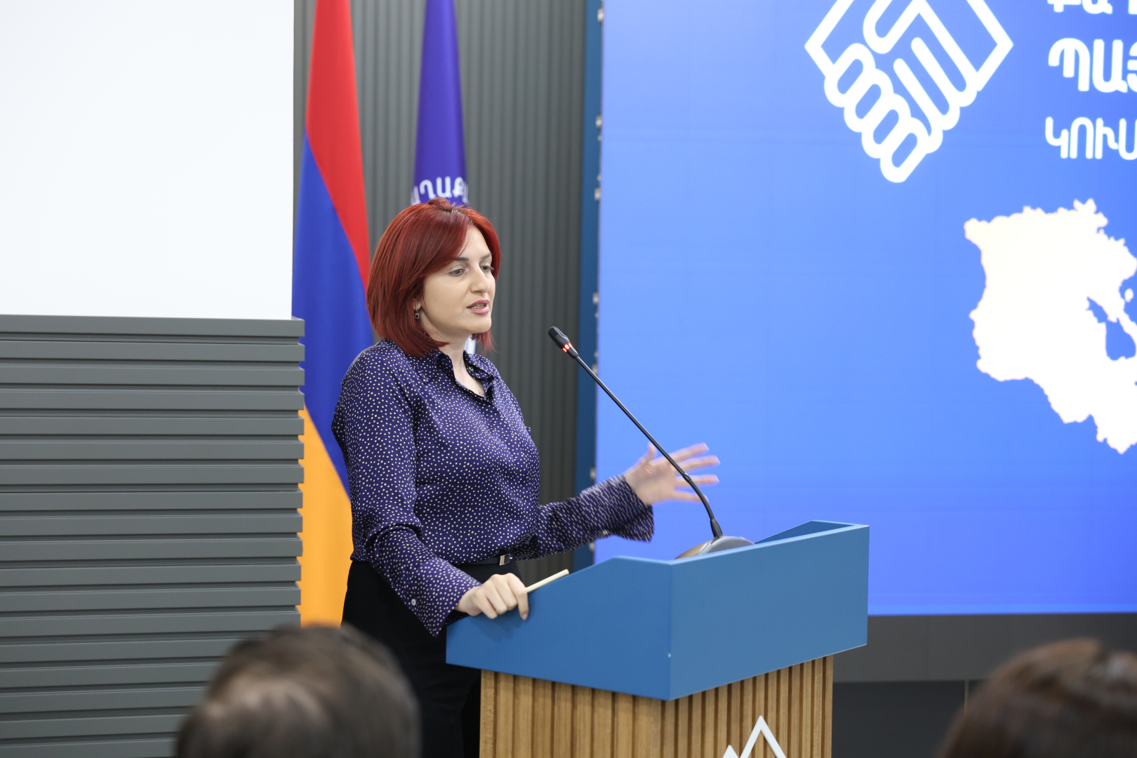 image-slide